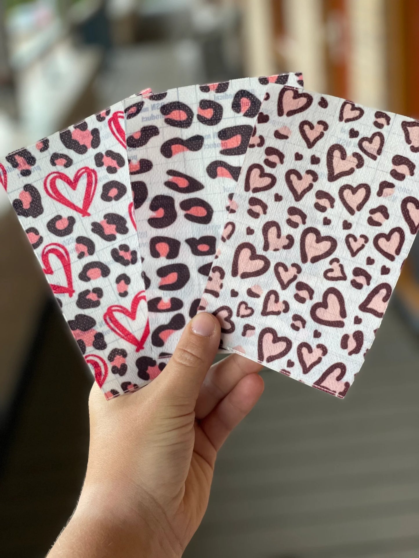 Sonde pleister, panterprint roze.