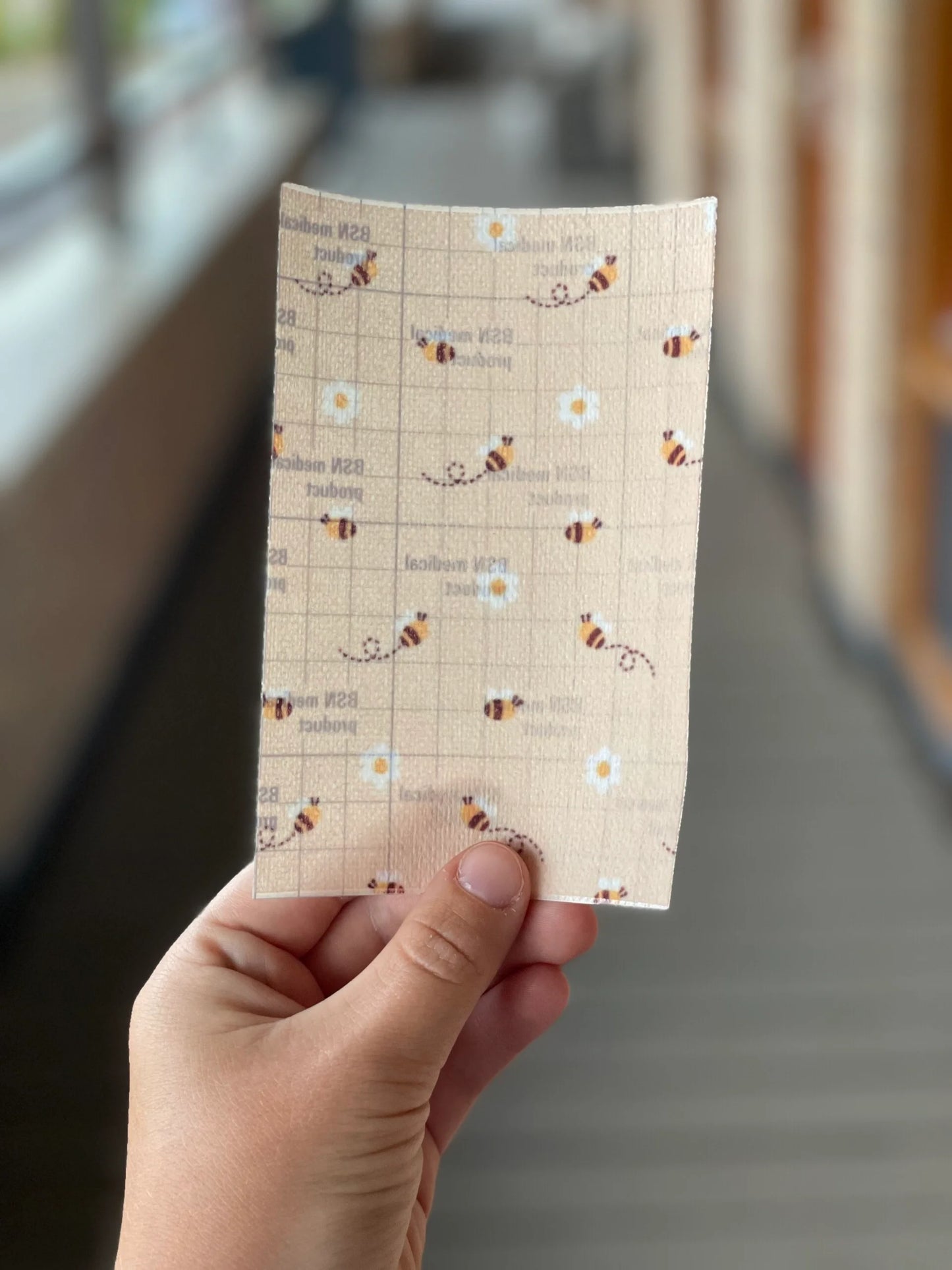 Sonde pleister, bijtjes.